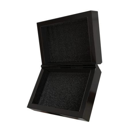 Small | Magnetic